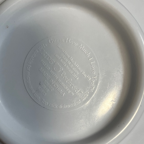 Children's Dinnerware Set with Rabbit Design - Picture 4 of 10